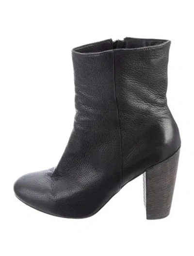Pre-owned Scanlan Theodore Leather Boots In Black
