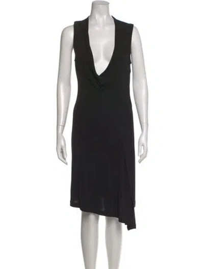 Pre-owned Scanlan Theodore V-neck Midi Length Dress In Black