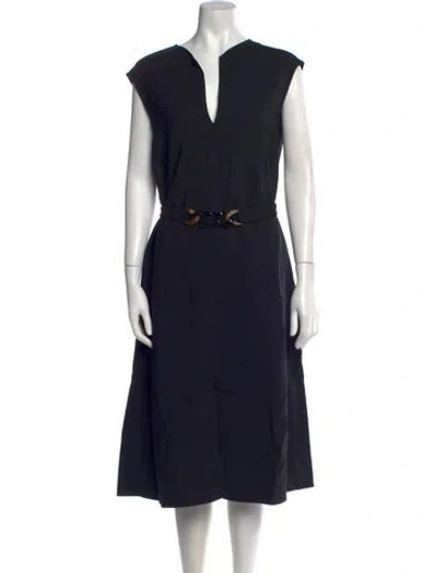 Pre-owned Scanlan Theodore V-neck Midi Length Dress In Black