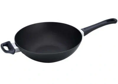 Scanpan Classic 11 Inch Nonstick Stir Fry Pan In Black