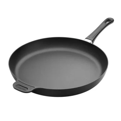Scanpan Classic 14.25 Inch Fry Pan In Black