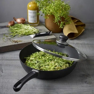 Scanpan Classic 3.25qt / 3.0l / 11in / 28cm Nonstick Sauté Pan With Lid, Black