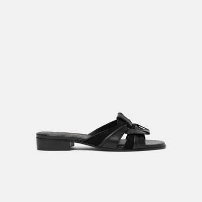 Scarosso Anna Sandals In Black