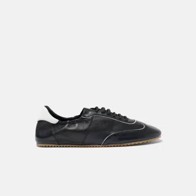 Scarosso Riley Sneakers In Black