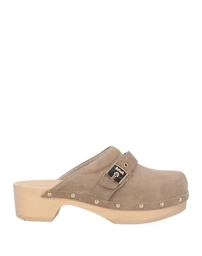 Scholl Woman Mules & Clogs Grey Size 11 Leather