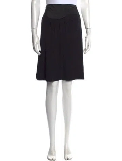 Pre-owned Schumacher Pleated Accents Knee-length Skirt In Black