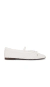 Schutz Arissa Mesh Flat In 화이트