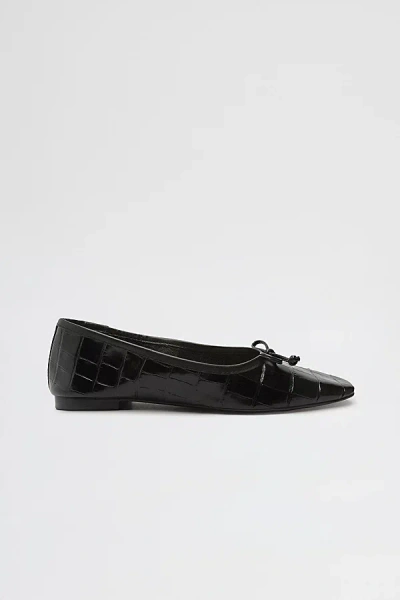 Schutz Arissa Leather Croc Ballet Flat In Black Patent Leather, Women's At Urban Outfitters