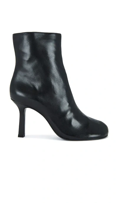 Schutz Brielle 부티 In Black