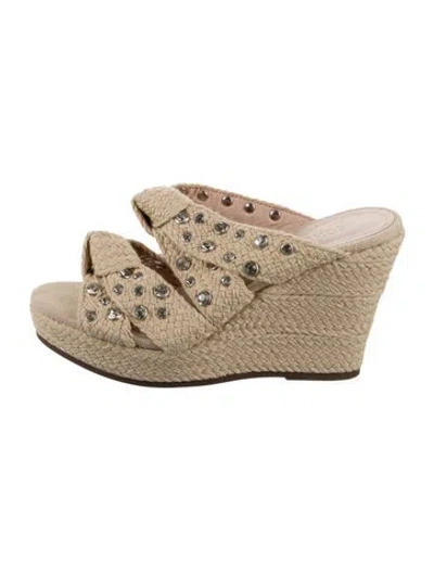 Pre-owned Schutz Canvas Espadrilles In Neutral