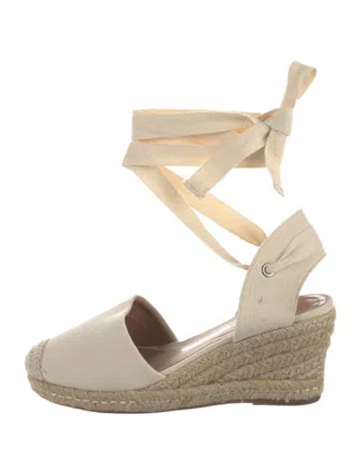 Pre-owned Schutz Canvas Pumps In Neutrals