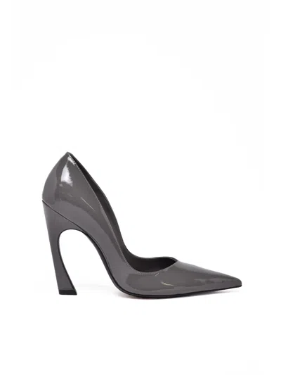 Schutz Grey Patent Leather Pumps In Gray