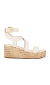 Schutz Harper Flatform Sandal In 珍珠
