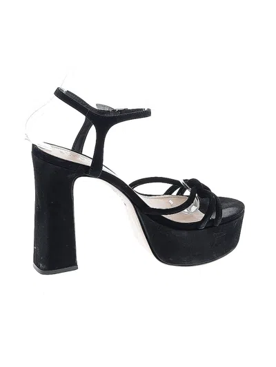 Pre-owned Schutz Heels In Black