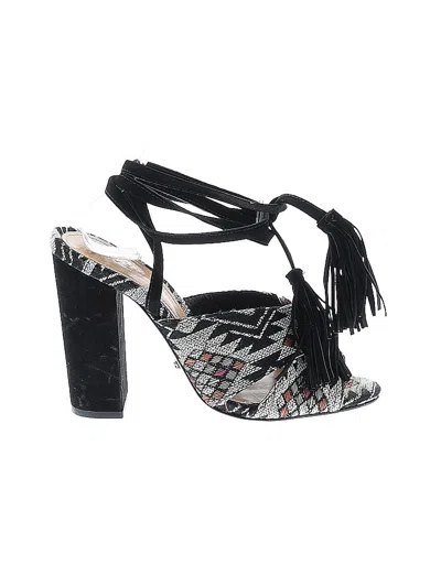 Pre-owned Schutz Heels In Black