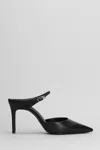 Schutz Laura Mule Slipper-mule In Black Leather