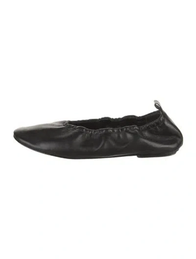Pre-owned Schutz Leather Ballet Flats In Black