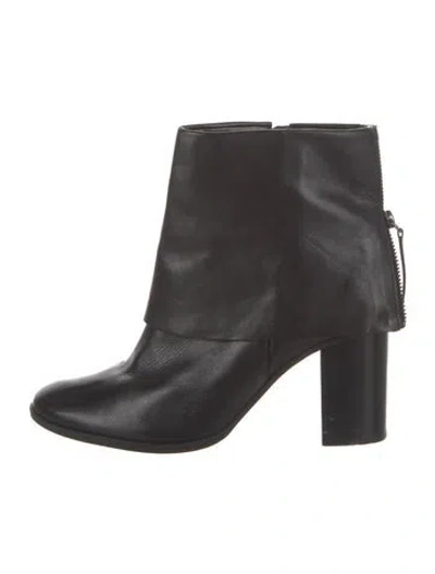 Pre-owned Schutz Leather Boots In Black