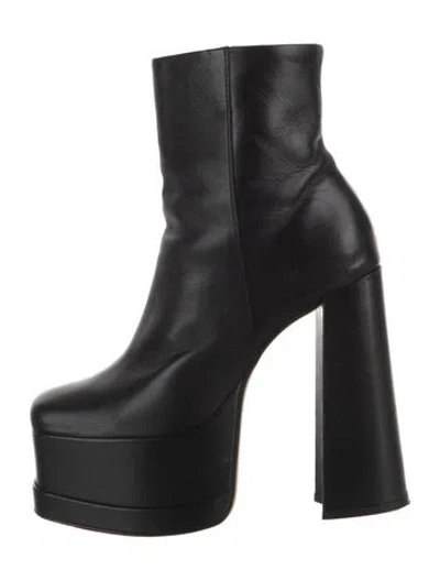 Pre-owned Schutz Leather Boots In Black