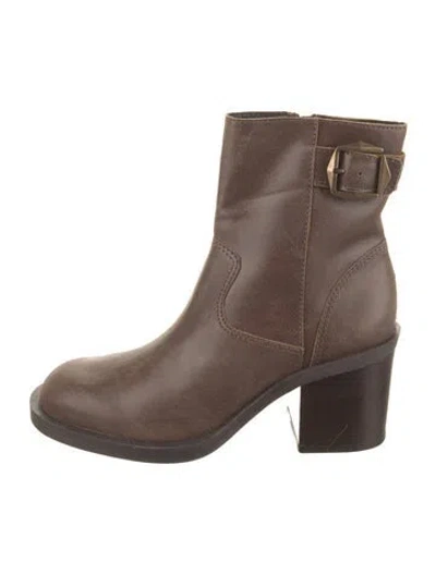 Pre-owned Schutz Leather Boots In Brown