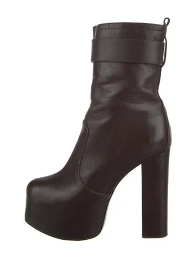 Pre-owned Schutz Leather Boots In Brown