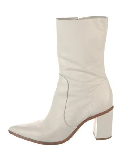 Pre-owned Schutz Leather Boots In Neutrals