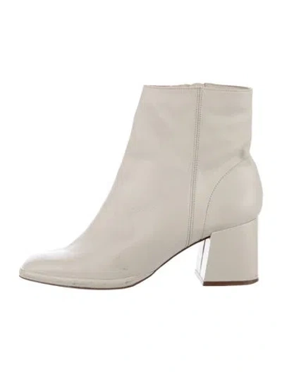 Pre-owned Schutz Leather Boots In White