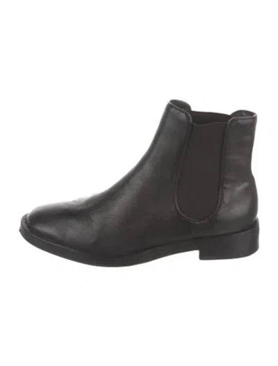 Pre-owned Schutz Leather Chelsea Boots In Black