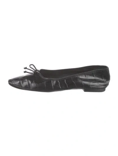 Pre-owned Schutz Leather Flats In Black