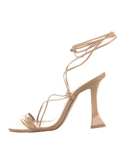 Pre-owned Schutz Leather Gladiator Sandals In Neutral