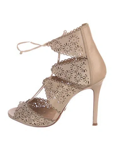 Pre-owned Schutz Leather Lasercut Accents Sandals In Neutral