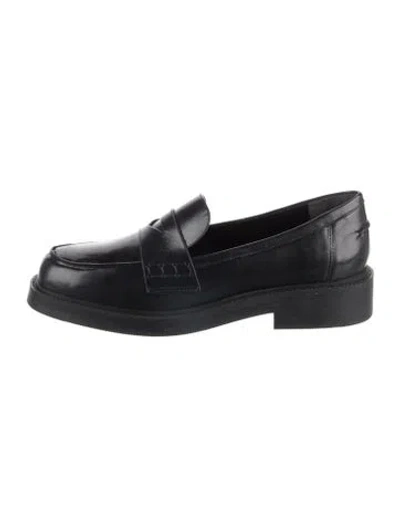 Pre-owned Schutz Leather Loafers In Black