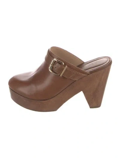 Pre-owned Schutz Leather Mules In Brown