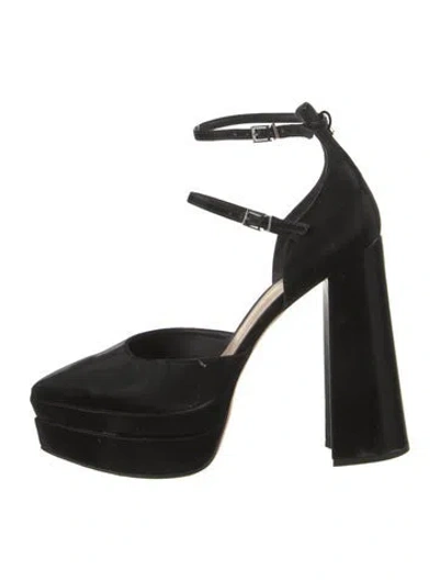 Pre-owned Schutz Leather Pumps In Black