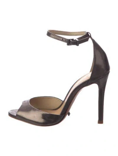 Pre-owned Schutz Leather Pumps In Multi