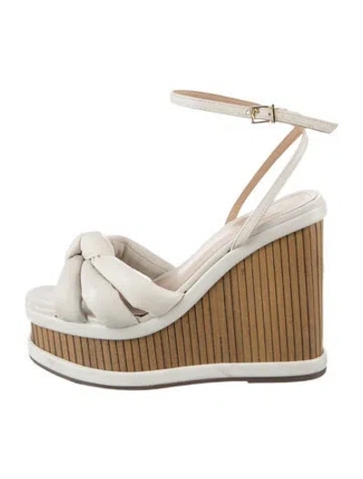 Pre-owned Schutz Leather Pumps In Neutrals