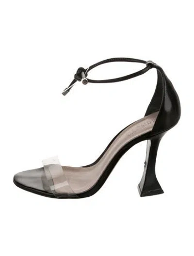 Pre-owned Schutz Leather Sandals In Black