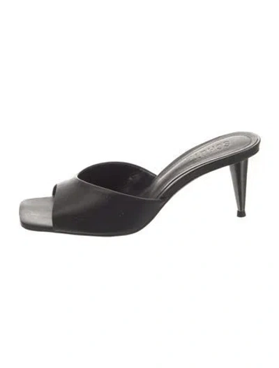 Pre-owned Schutz Leather Sandals In Black