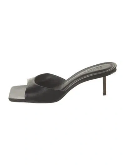 Pre-owned Schutz Leather Sandals In Black