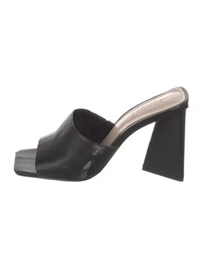 Pre-owned Schutz Leather Slides In Black