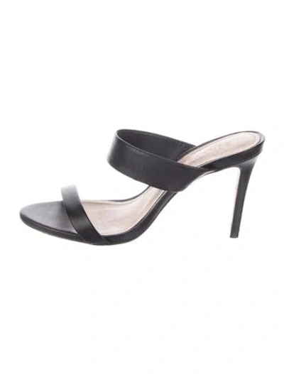 Pre-owned Schutz Leather Slides In Black