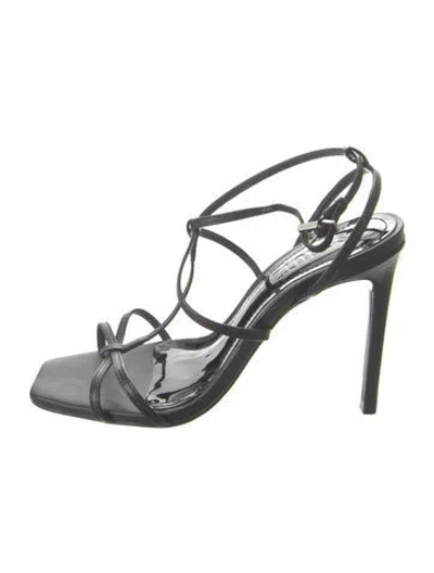 Pre-owned Schutz Leather T-strap Sandals In Silver