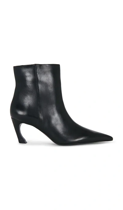 Schutz Lexi Bootie In Black