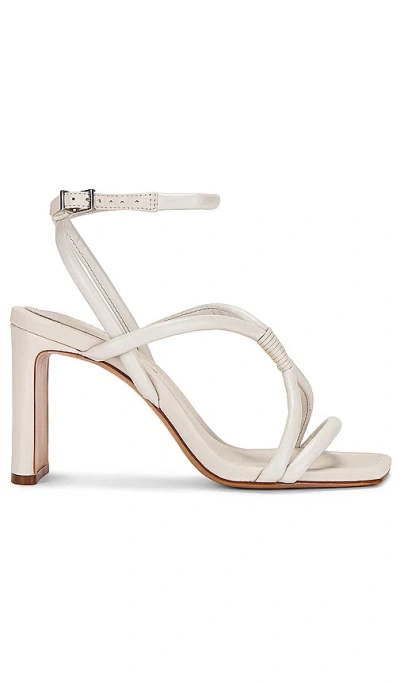 Schutz Nadia Sandal In 珍珠