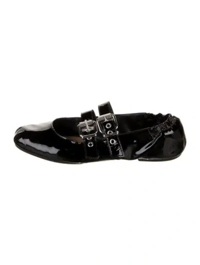 Pre-owned Schutz Patent Leather Ballet Flats In Black