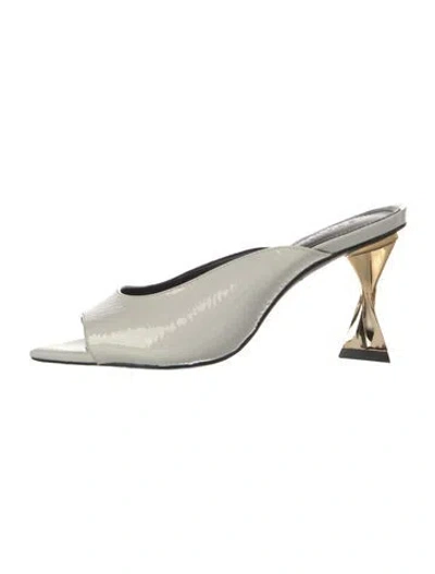 Pre-owned Schutz Patent Leather Mules In White