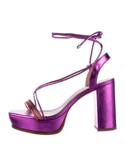 Pre-owned Schutz Patent Leather Sandals