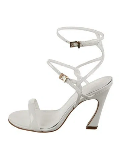 Pre-owned Schutz Patent Leather Sandals In White