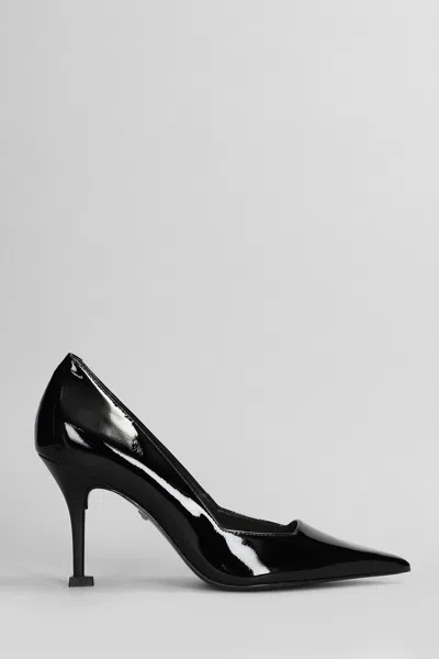 Schutz Pumps In Black