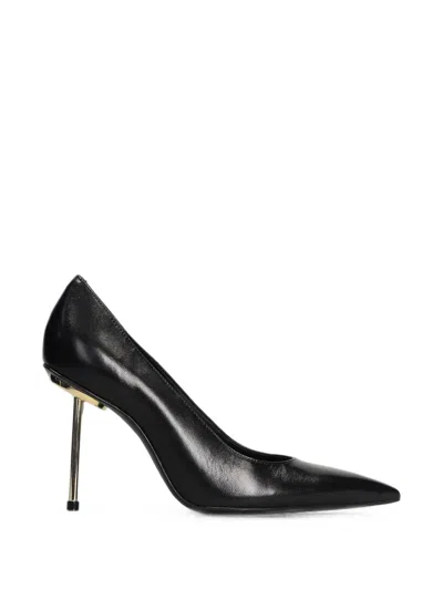 Schutz Scarpin Pin Heel Pointed-toe Pumps In Black